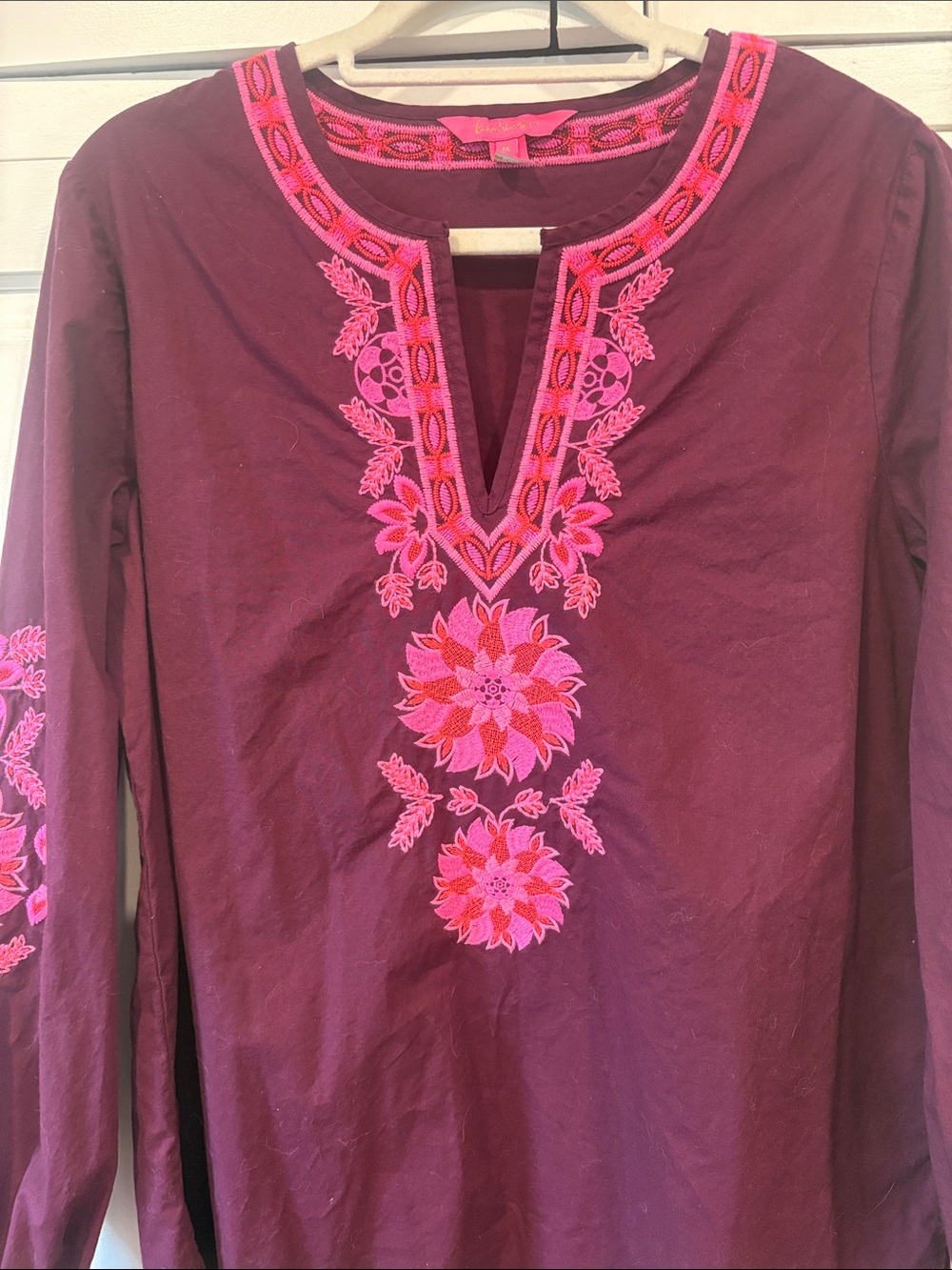 Like new Lilly Pulitzer tunic top - Picture 3 of 5